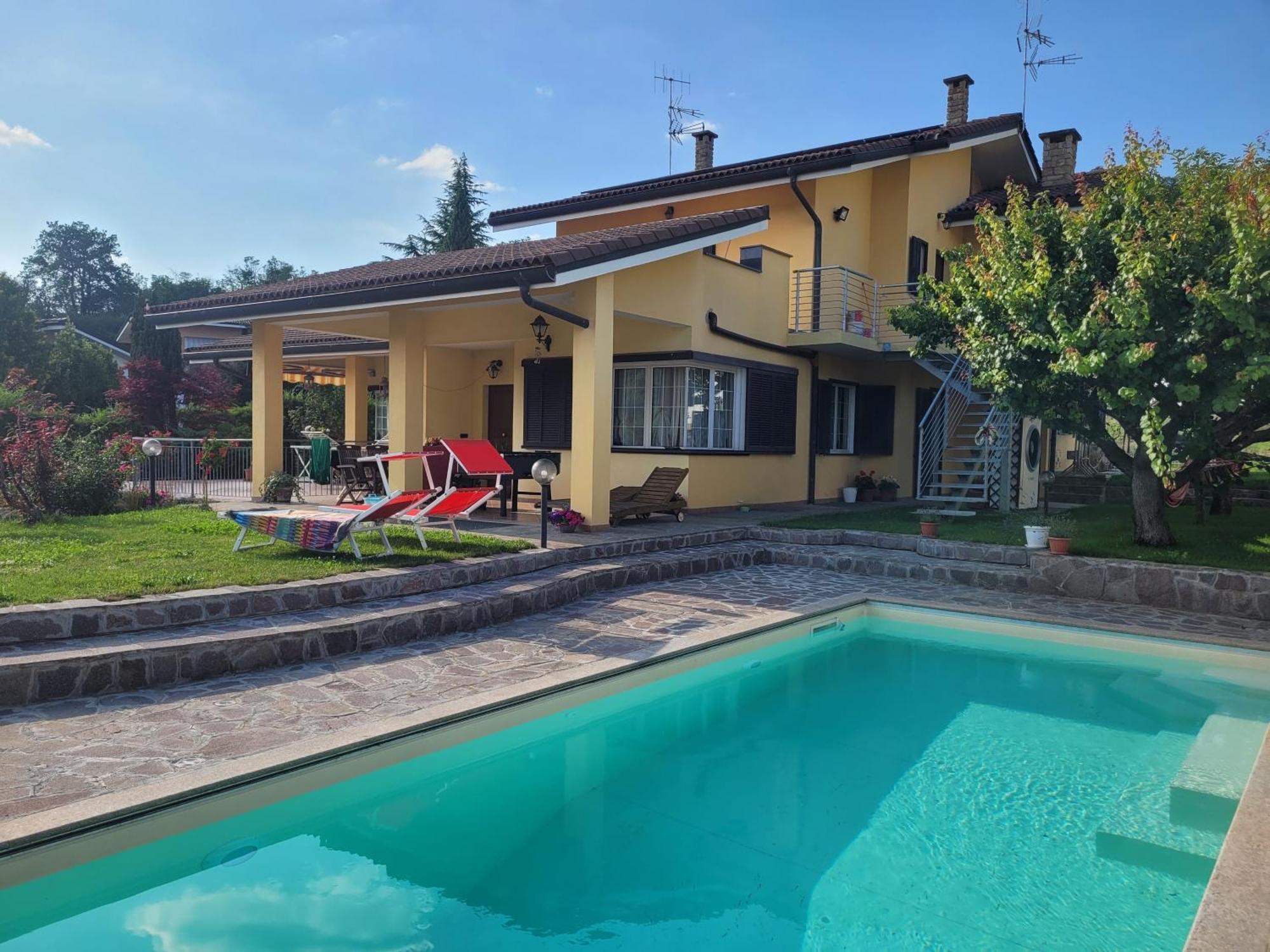 Casa Vacanze Alice E Arianna ไคโร มอนเตนอตเต ภายนอก รูปภาพ